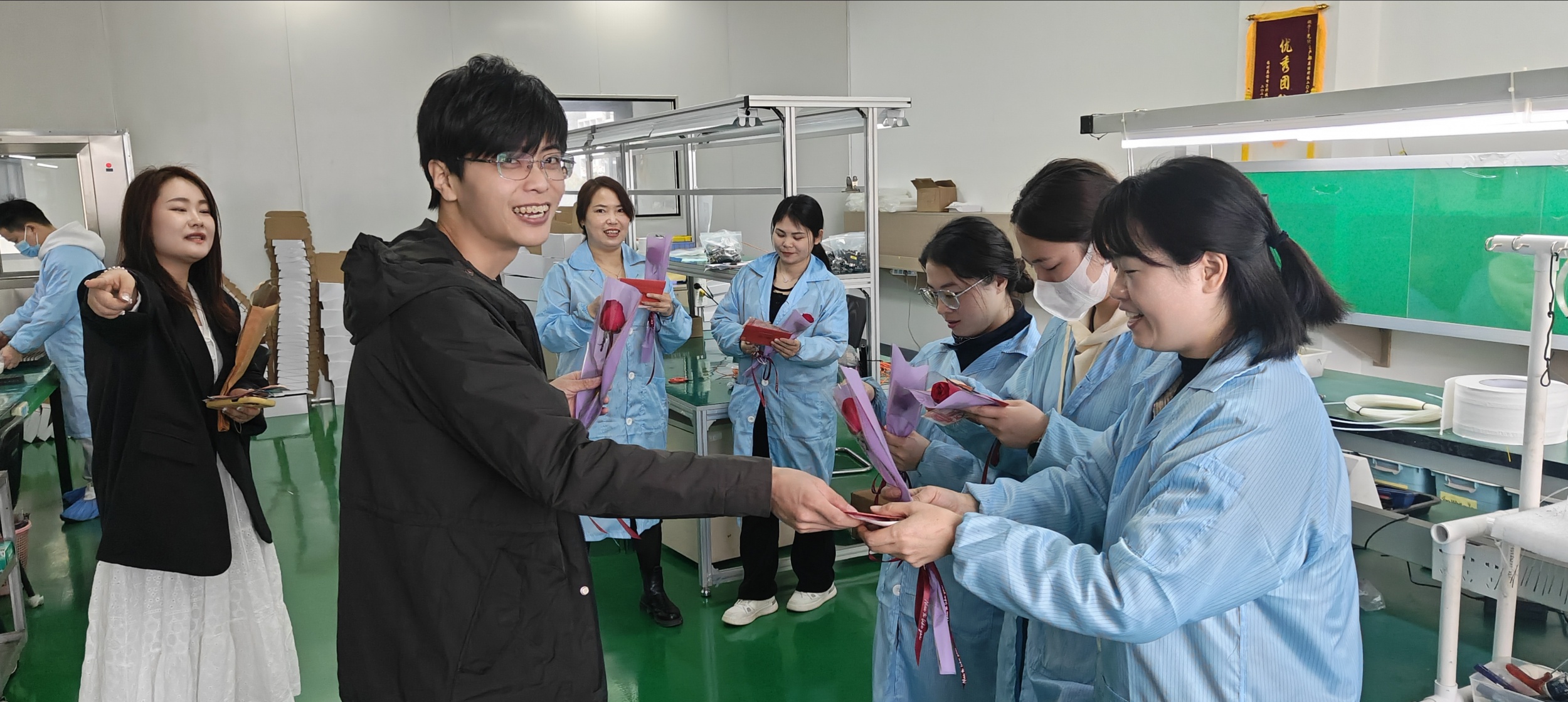 3.8女神節(jié)快樂丨不懼時光，自成光芒